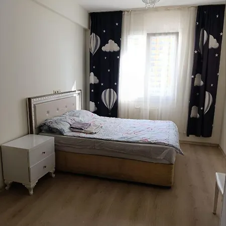 Apartment двухкомнатная Esenyurt